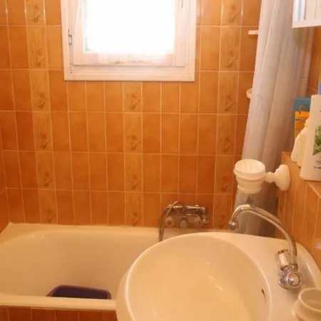 Apartment Agay Plage 16 *